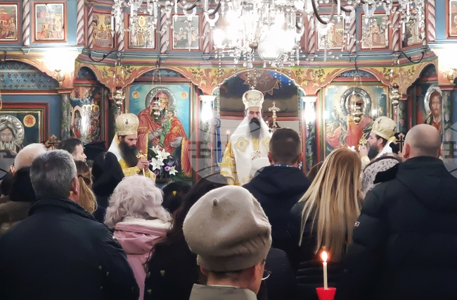 На покаянието и прошката бяха посветени неделните служби преди началото на Великия пост