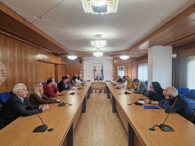 Съгласие за председател на РИК – Смолян се постигна при консултациите при областния управител, окончателният състав ще бъде определен от ЦИК