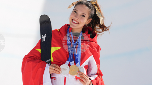 Айлин Гу от Китай защити титлата си в дисциплината халфпайп и стана най-титулуваната жена в ските-свободен стил на Олимпийски игри