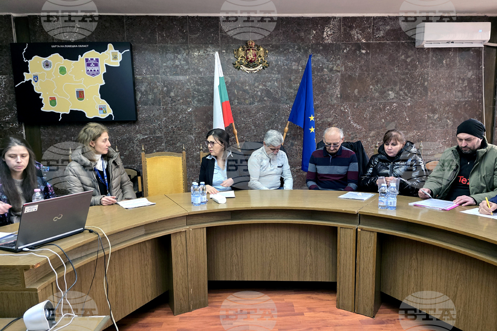 Ловеч - областен управител - консултации за Районна избирателна комисия