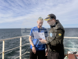 Антарктида - 34-та българска антарктическа експедиция - кап. Радко Муевски - проток Дрейк - сертификати