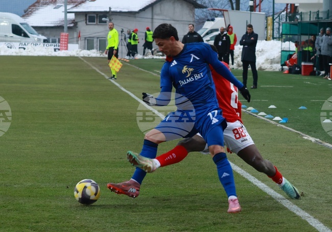 Левски се наложи над Черно море и си върна преднината на върха на класирането от 9 точки