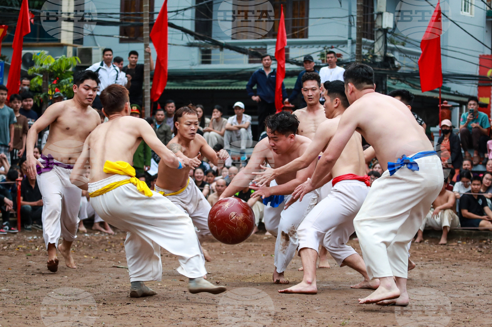 Vietnam Festival Game