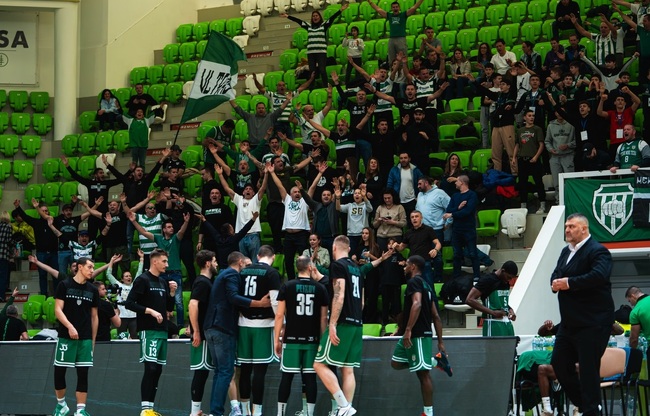 Баскетболистите на Черно море Тича удържаха Локомотив Пловдив във финала и отново ликуваха с Купата на България