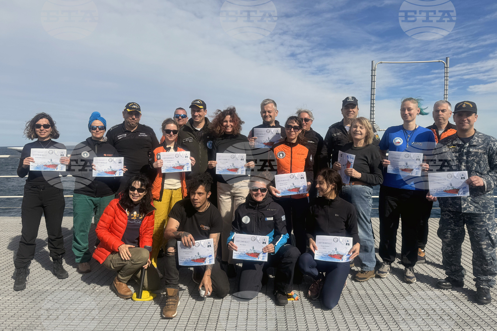 Antarctica - 34th Bulgarian Antarctic Expedition - Commander Radko Muevski - certificates
