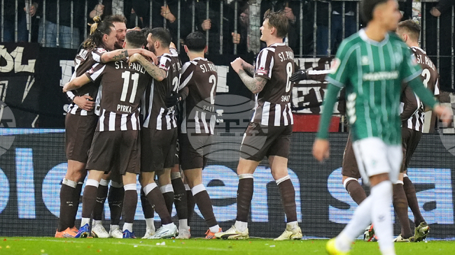 Санкт Паули победи Вердер Бремен в "шестточковото дерби" на дъното в германската Бундеслига