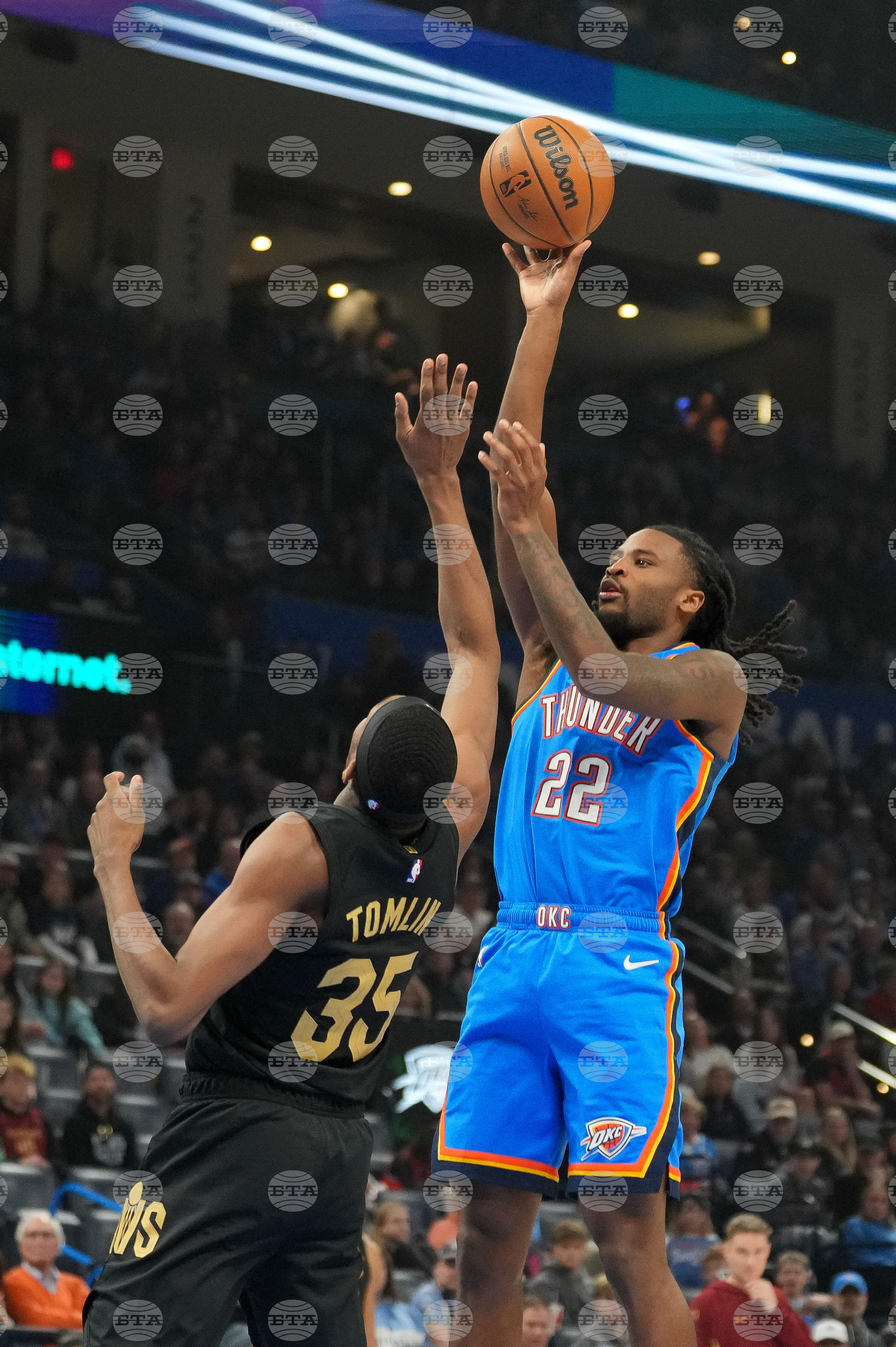 Cavaliers Thunder Basketball