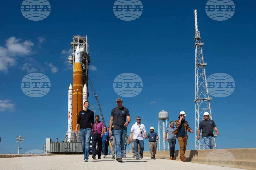 NASA-Artemis Moonshot