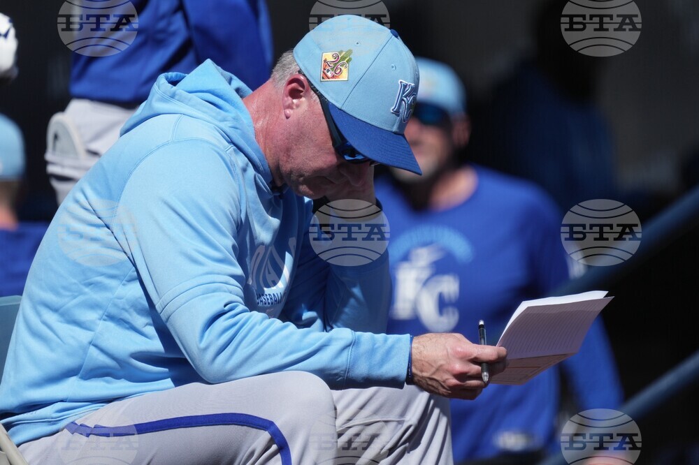 Royals Brewers Spring Baseball