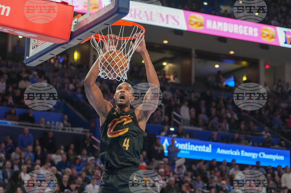 Cavaliers Thunder Basketball