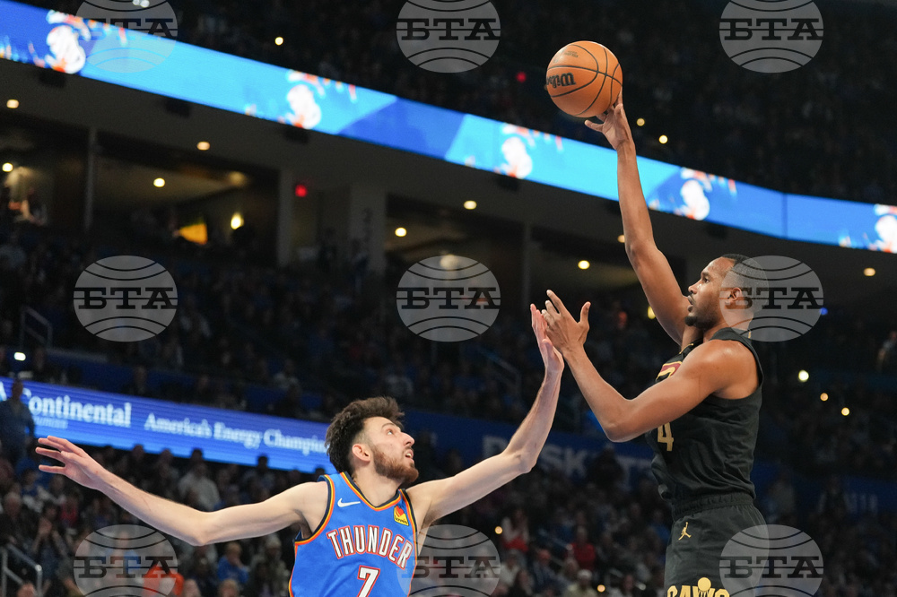 Cavaliers Thunder Basketball