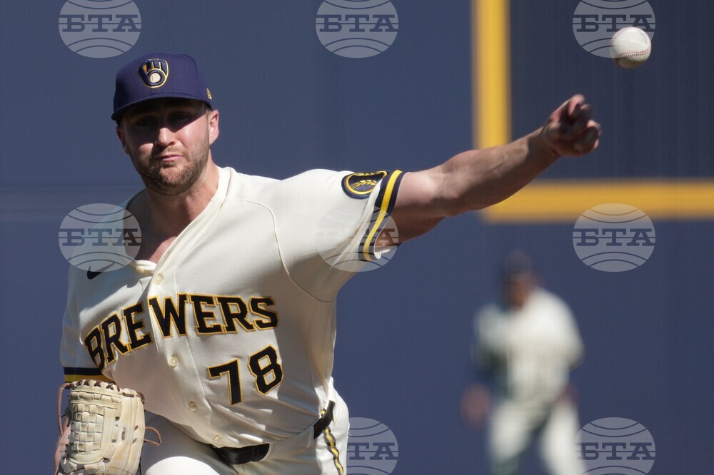 Royals Brewers Spring Baseball