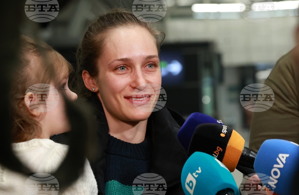 Летище „Васил Левски“ - биатлонисти - посрещане