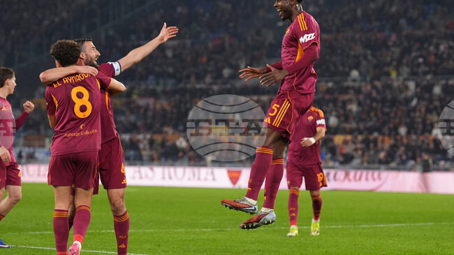 Рома надигра Кремонезе и се изравни с Наполи на третото място в Серия А