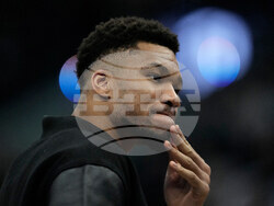 Raptors Bucks Basketball