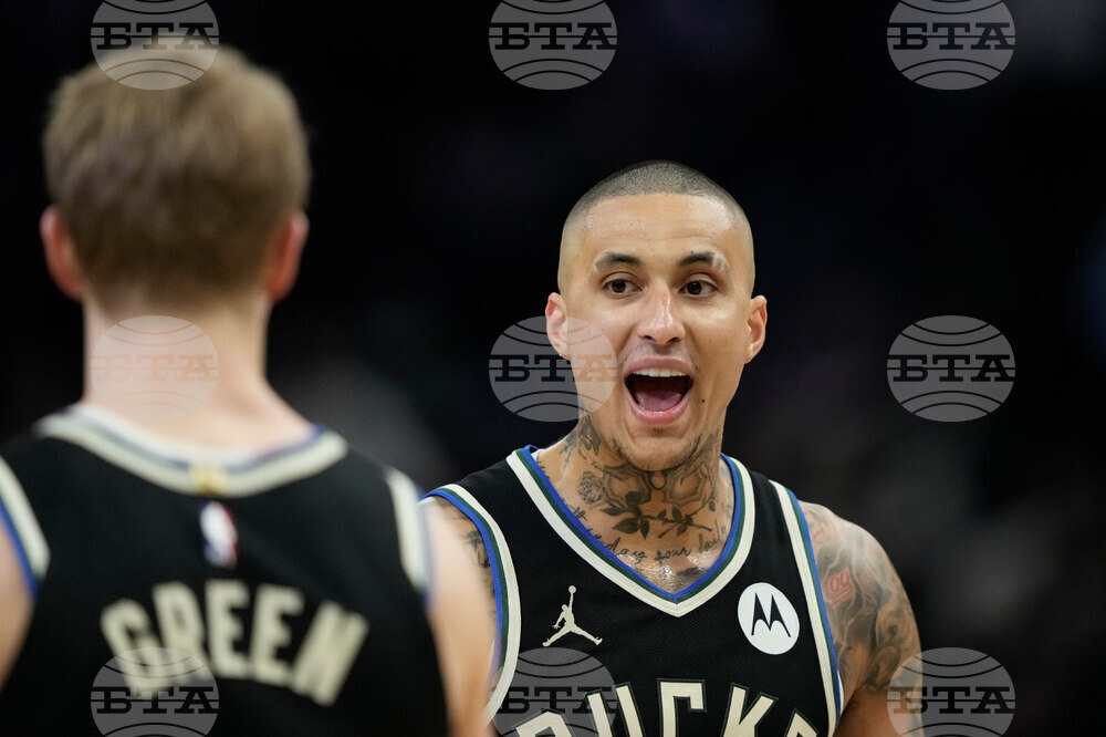 Raptors Bucks Basketball