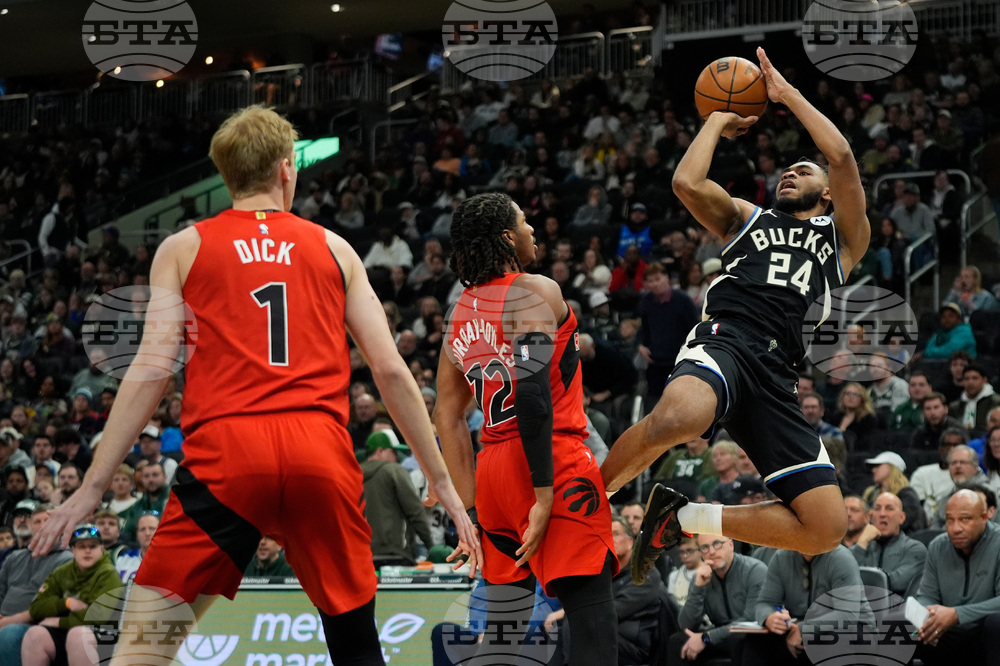 Raptors Bucks Basketball