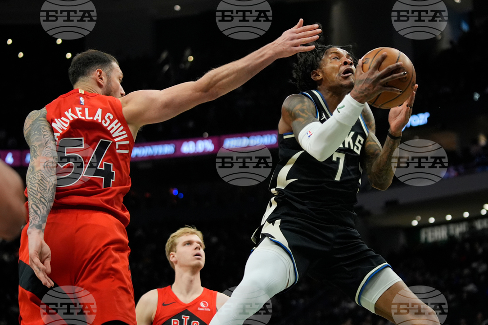 Raptors Bucks Basketball