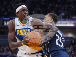 Mavericks Pacers Basketball