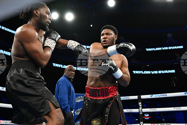 Shields Crews-Dezurn Boxing