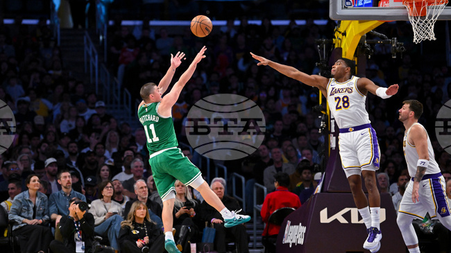 Бостън надигра Лос Анджелис Лейкърс като гост в мач от НБА