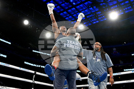 Shields Crews-Dezurn Boxing