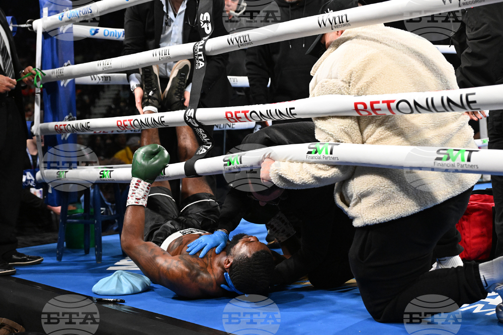 Shields Crews-Dezurn Boxing