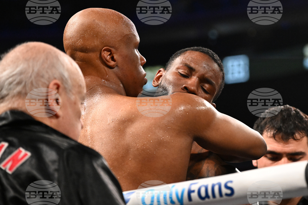 Shields Crews-Dezurn Boxing