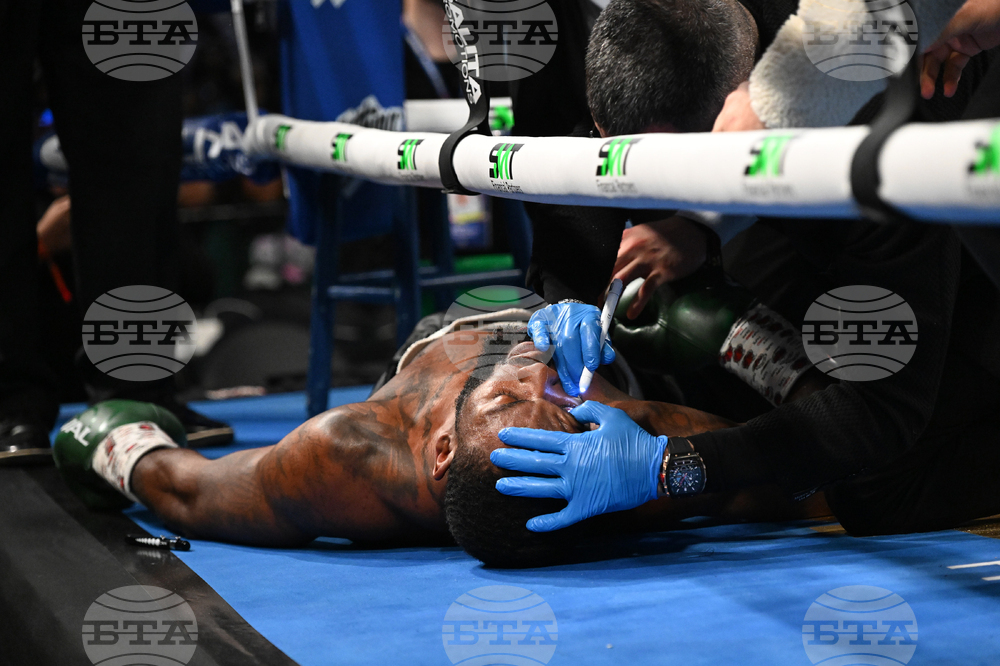 Shields Crews-Dezurn Boxing