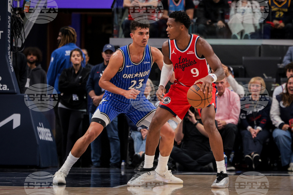 Magics Clippers Basketball