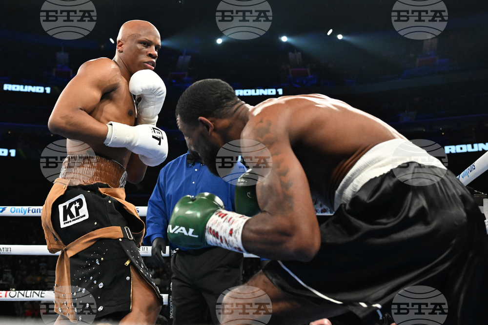 Shields Crews-Dezurn Boxing