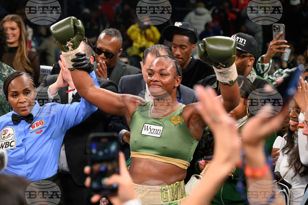 Shields Crews-Dezurn Boxing