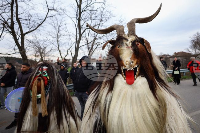 Средец - кукерски игри