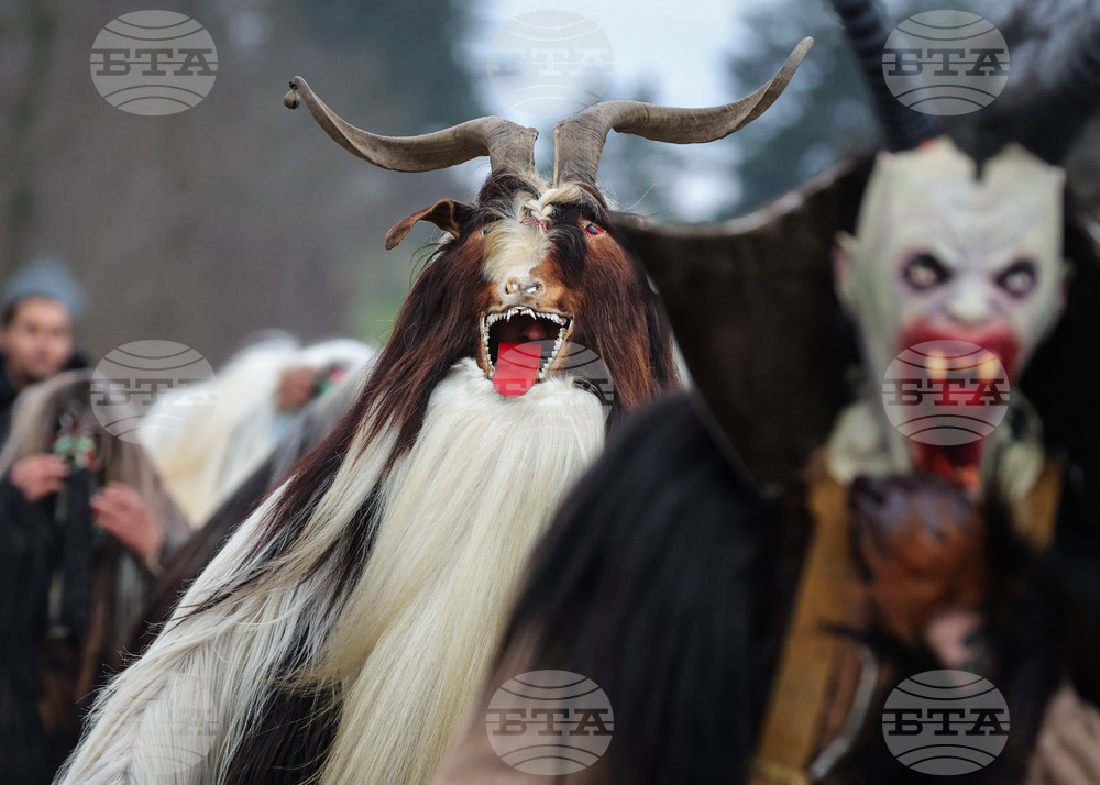 Състави на Дома на културата в село Бановка, Украйна, участваха в българския празник по изпращане на зимата