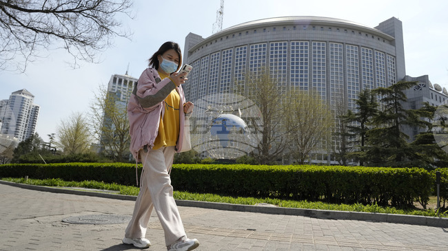 Китай протестира пред Япония във връзка с нахлуване в посолството му в Токио 