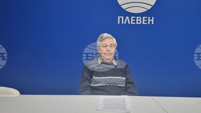 Липсата на паша и високата смъртност при пчелите са сред проблемите на пчеларите, каза президентът на Балканската федерация на пчеларските съюзи