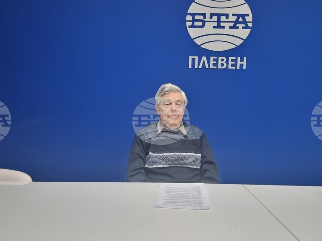 Липсата на паша и високата смъртност при пчелите са сред проблемите на пчеларите, каза президентът на Балканската федерация на пчеларските съюзи