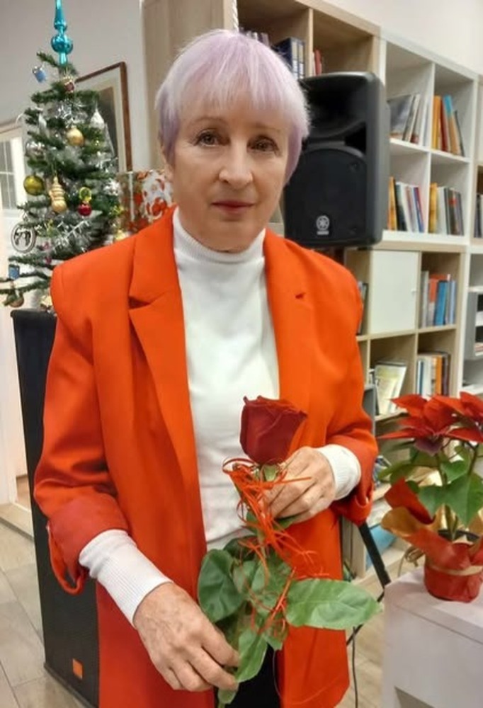 Поетесата Роза Боянова ще представи в Шумен книгата си „Литературни легенди и съвременни прочити“