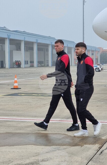 Ден преди гостуването на Лариса българският защитник Мартин Георгиев разкри любопитни подробности от съблекалнята на АЕК (Атина)