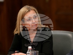 Министерски съвет - Механизъм за еврото - брифинг - Зорница Русинова