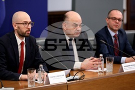 Министерски съвет - Механизъм за еврото - брифинг - Георги Клисурски