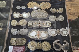 Разлог - музей - „Носии и накити“ - експозиция