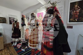 Разлог - музей - „Носии и накити“ - експозиция