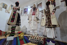 Разлог - музей - „Носии и накити“ - експозиция