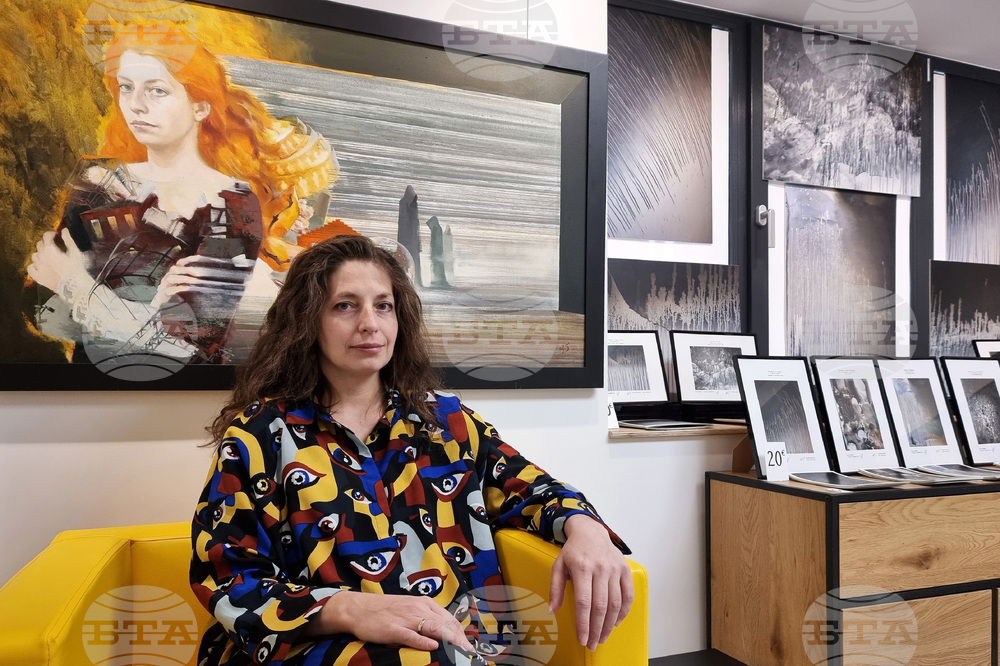 Варна - „Огнена“ - благотворителна изложба - Огняна Серафимова