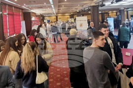 Плевен - изложение - кандидат-студенти