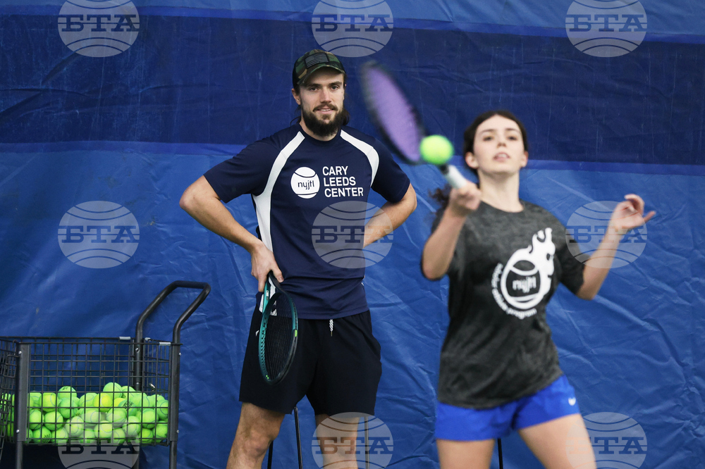 Tennis Ukraine High School Tennis Champion