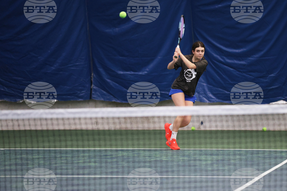Tennis Ukraine High School Tennis Champion