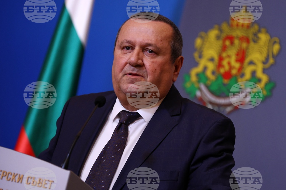 Министерски съвет - Хасан Адемов - изявление