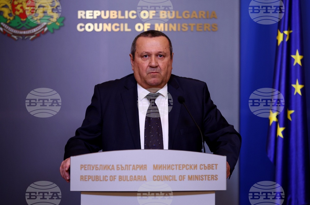 Министерски съвет - Хасан Адемов - изявление